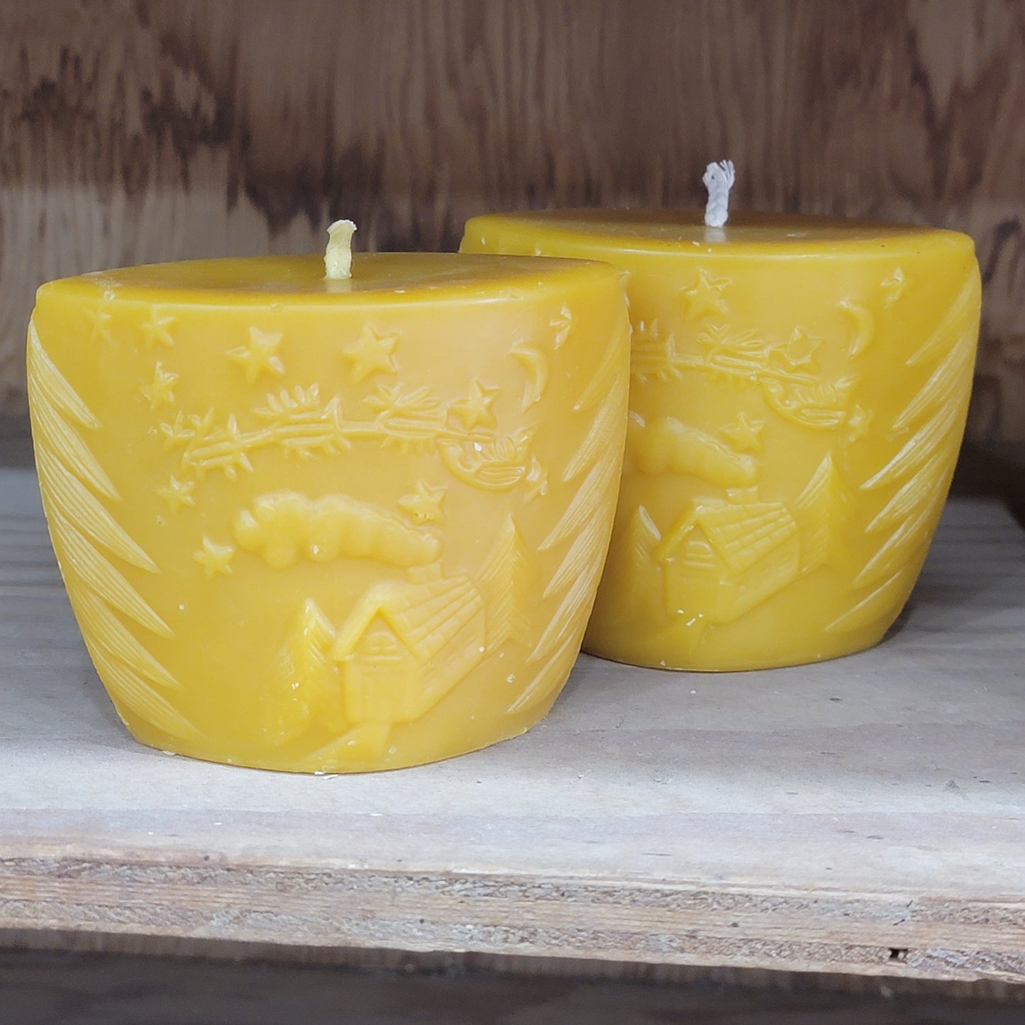 Santa Skyscape Pillar | Christmas Beeswax Candle