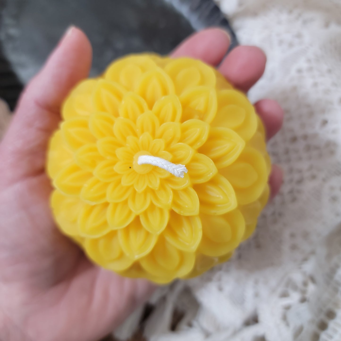 Let It Go Lotus Large Ball | Floral Beeswax Candle