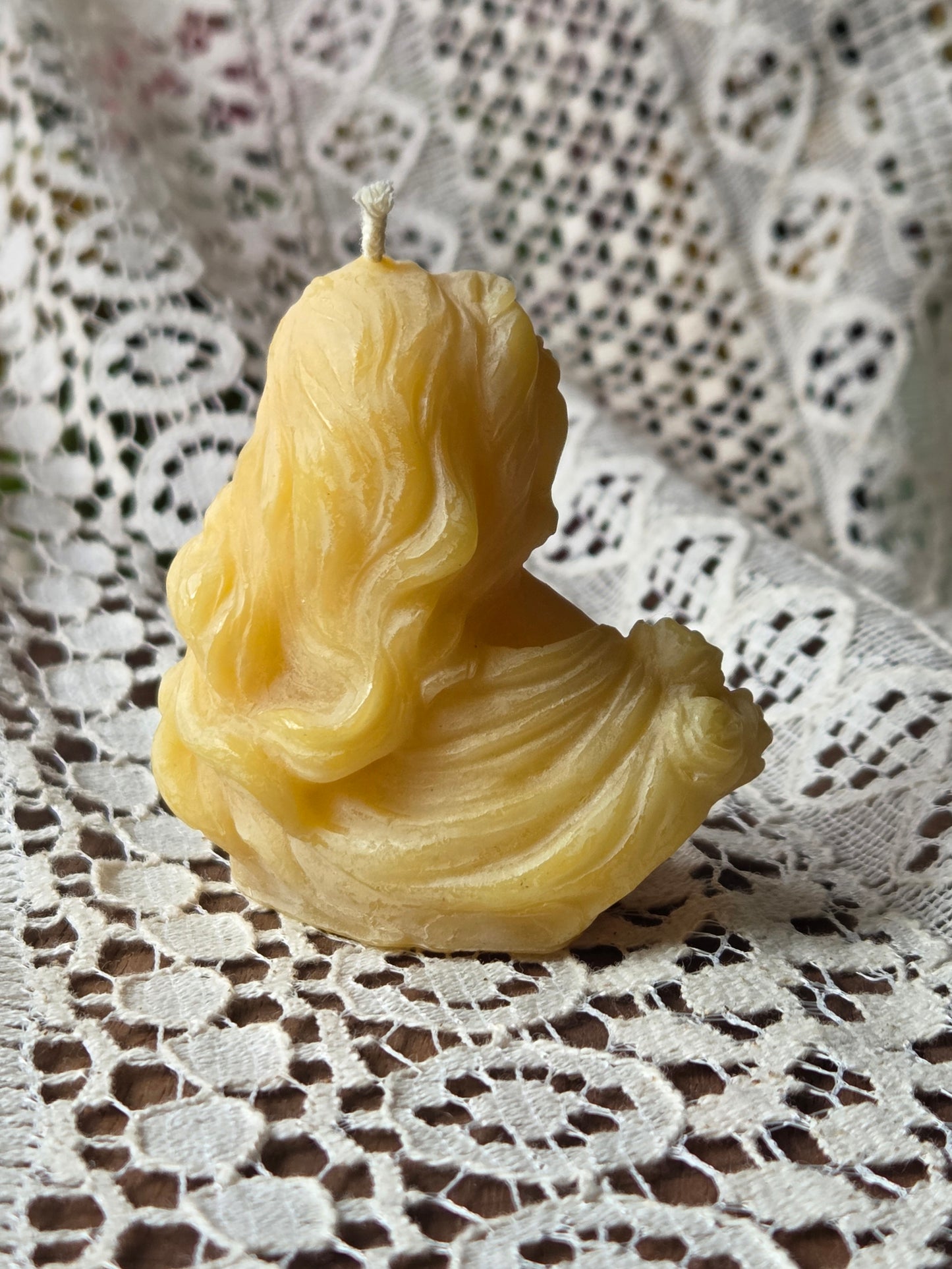 Mama Hold Them Closer | Beeswax Candle