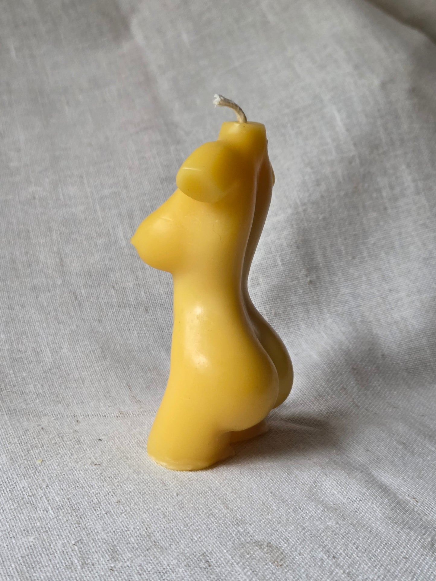 The Girlfriend | Beeswax Candle