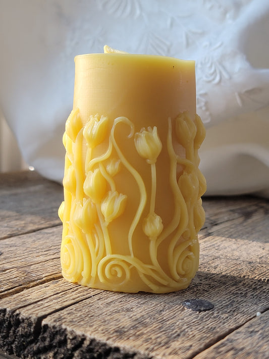 Clematis vines pillar candle