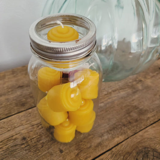 Lights out! - Beeswax candle holder for tealights and votives