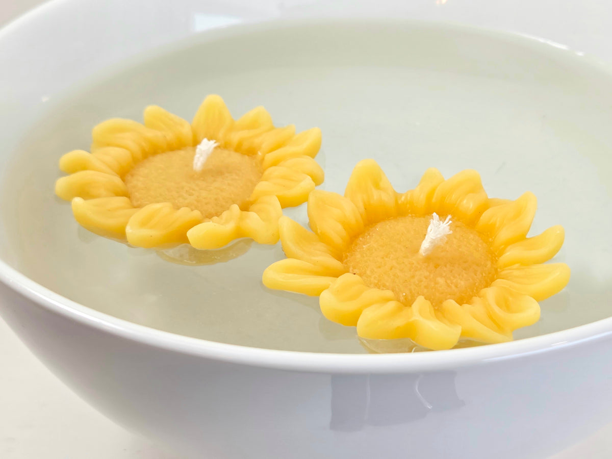 Floating Sunflower | Beeswax Candle