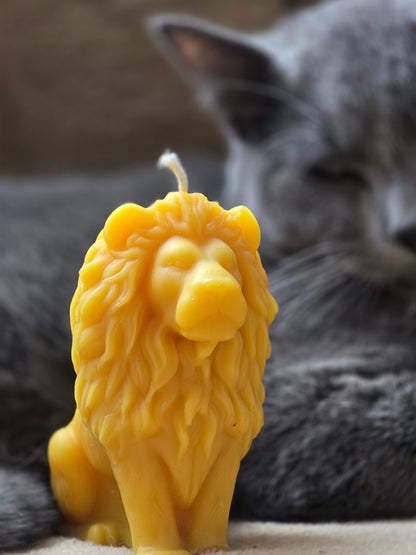 African Lion | Beeswax Candle