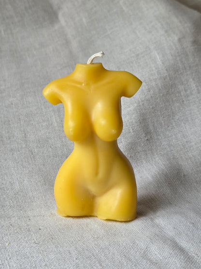 The Girlfriend | Beeswax Candle