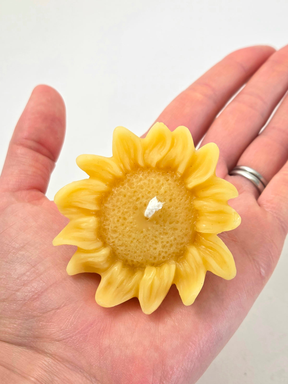 Floating Sunflower | Beeswax Candle