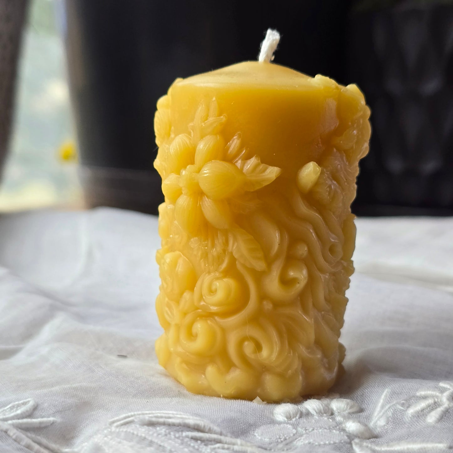 Florist's Delight Pillar | Beeswax Candle