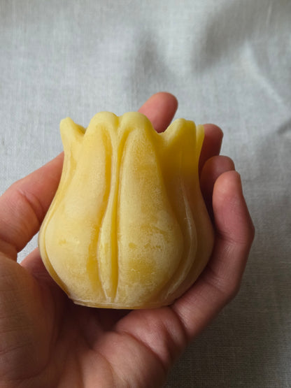 Amish Carved Flower | Floral Beeswax Candle