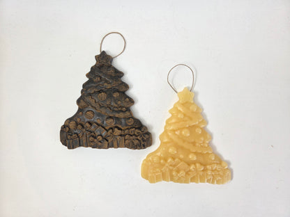 The Gift Tree | Beeswax Ornament