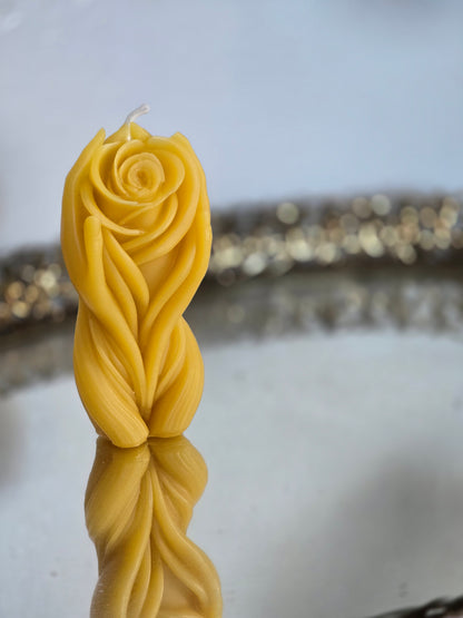 Feminine Flower | Beeswax Candle
