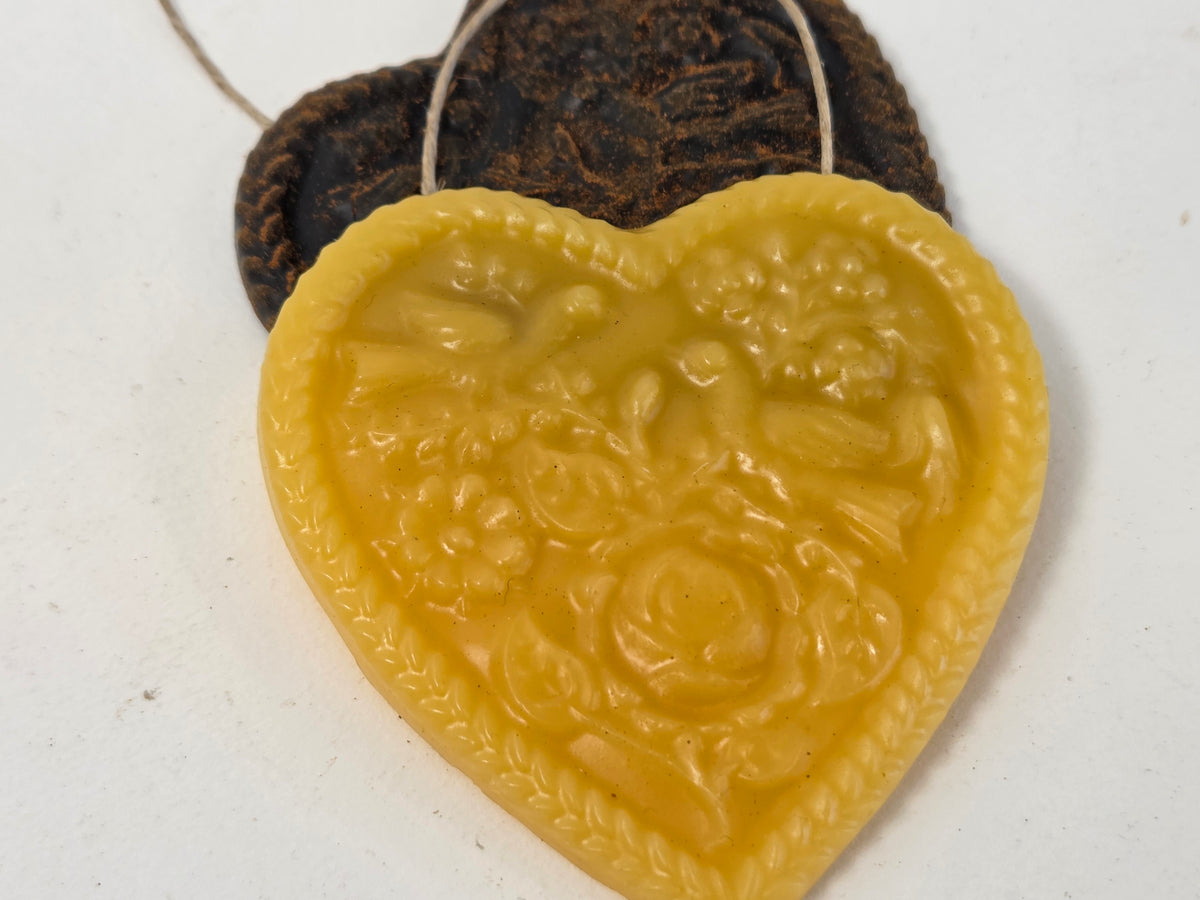 Sweet Turtledoves Heart | Beeswax Ornament