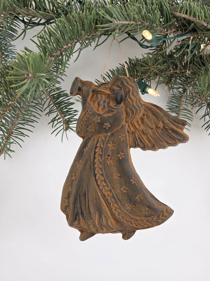 Trumpeting Angel | Beeswax Ornament
