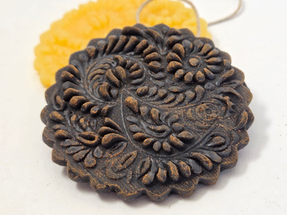 Chicken Medallion | Beeswax Ornament