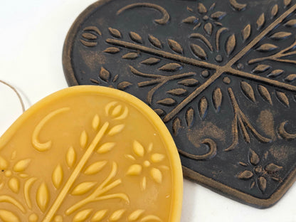 Amish Carved Heart | Beeswax Ornament
