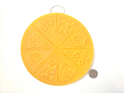 Celtic Crest | Beeswax Ornament
