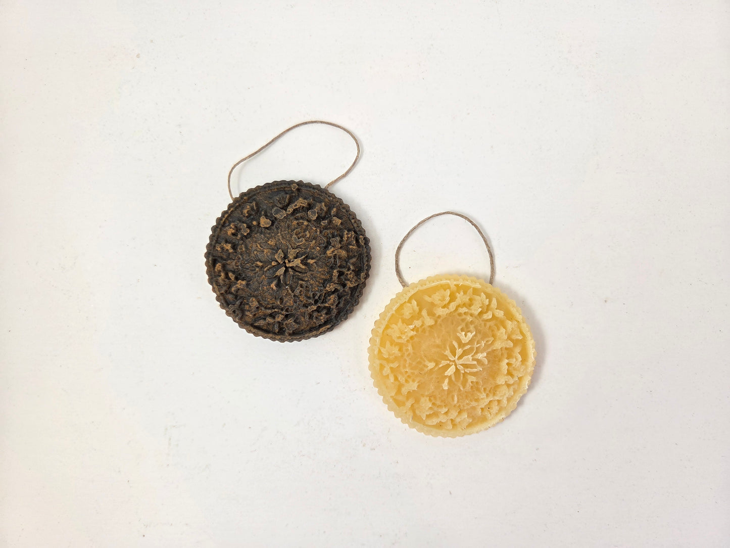 Murial's Lace | Beeswax Ornament