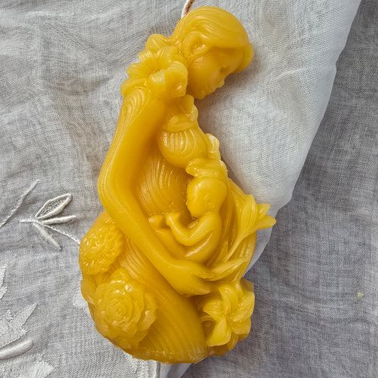 Growing Love | Pregnancy Beeswax Candle