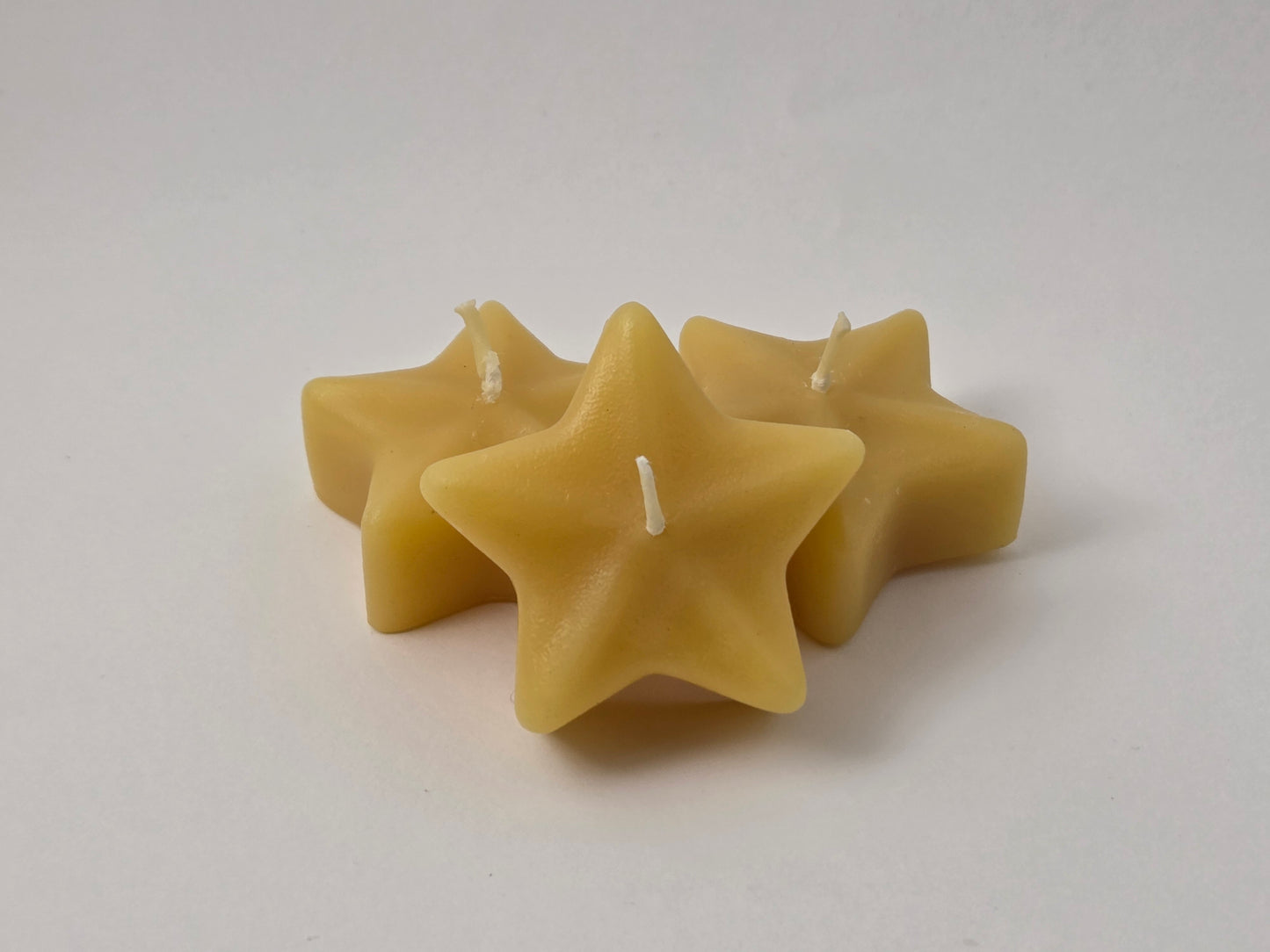 Floating Classic Star, Set of 3 | Beeswax Candle