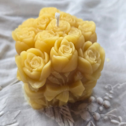 Baker's Dozen Roses | Beeswax Candle
