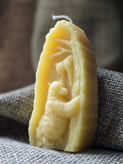 Mama Bear | Beeswax Candle