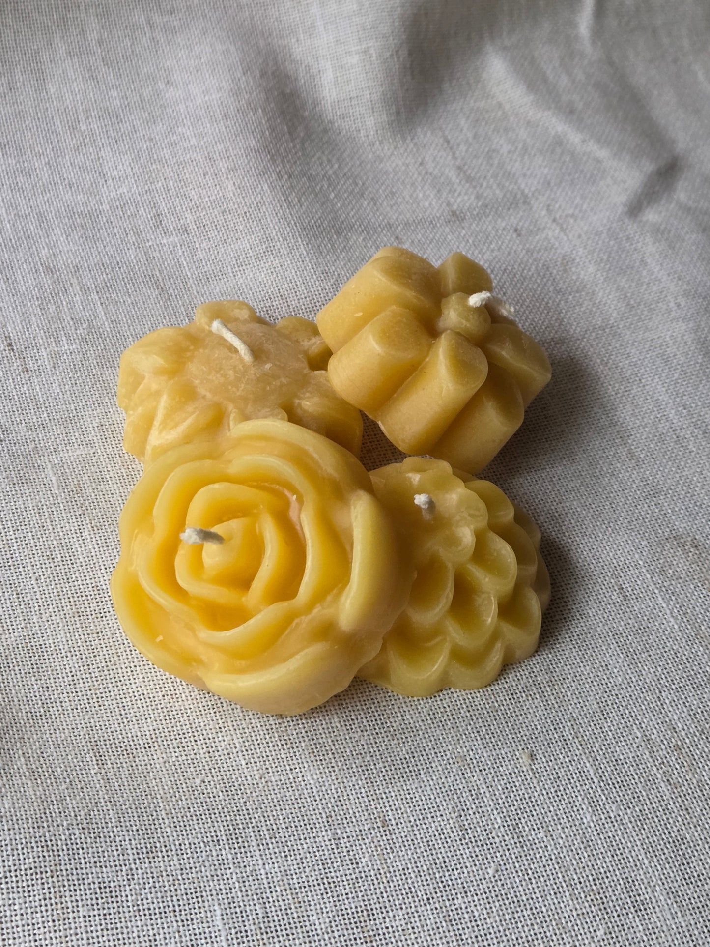 Flower Tea Lights Assortment - Set of 4 | Floral Beeswax Candles