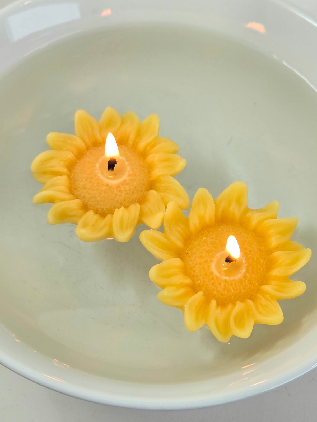 Floating Sunflower | Beeswax Candle