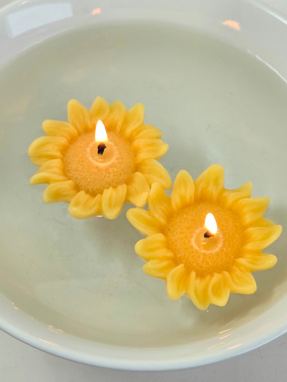 Floating Sunflower | Beeswax Candle