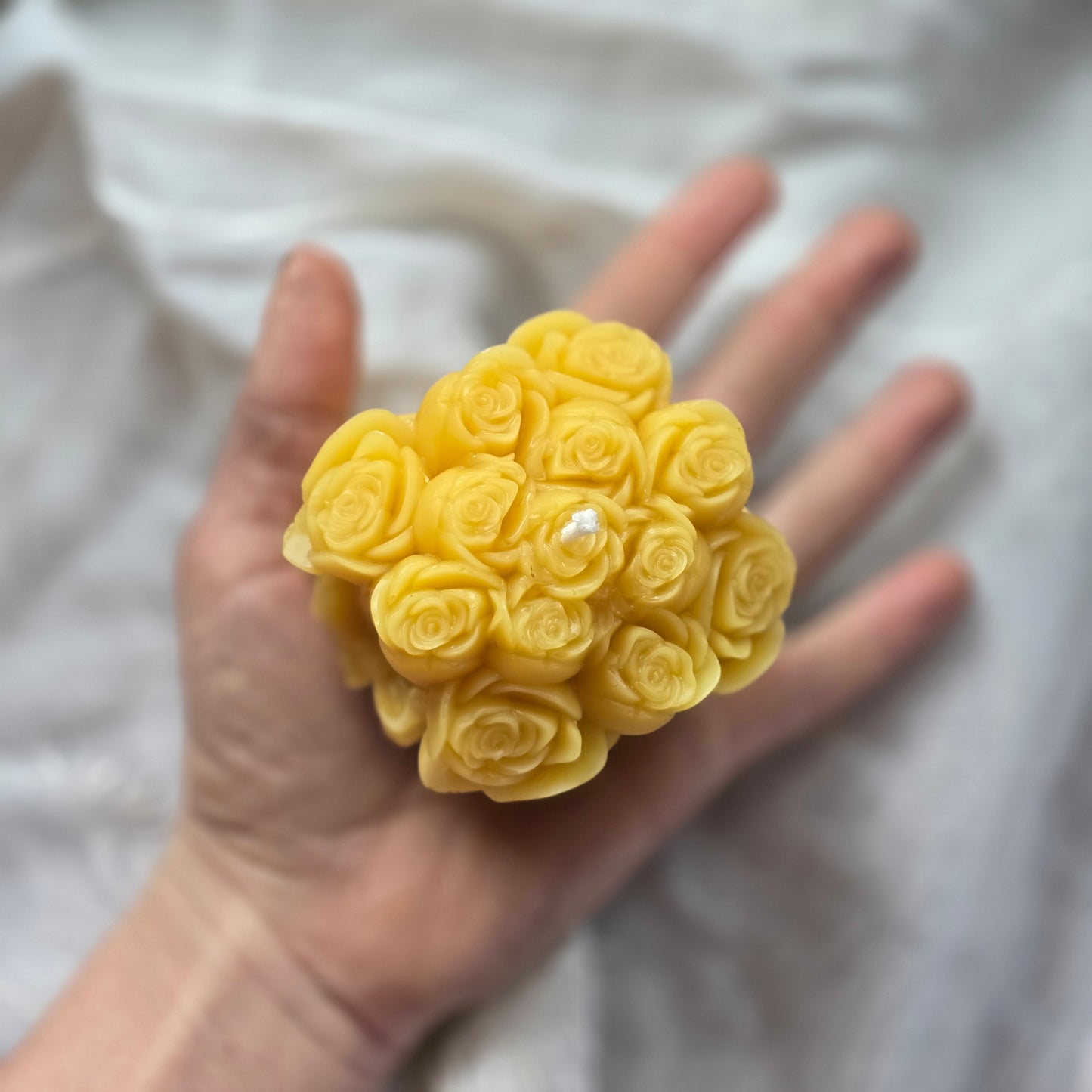 Baker's Dozen Roses | Beeswax Candle