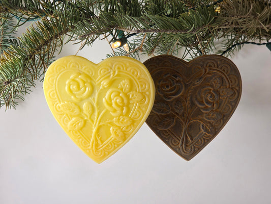 Heirloom Roses Heart | Beeswax Ornament