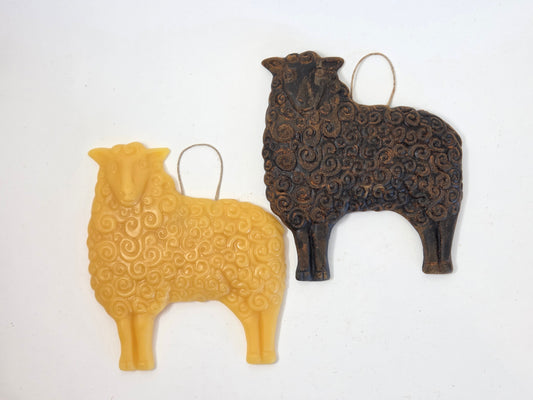 Curly Sheep | Beeswax Ornament