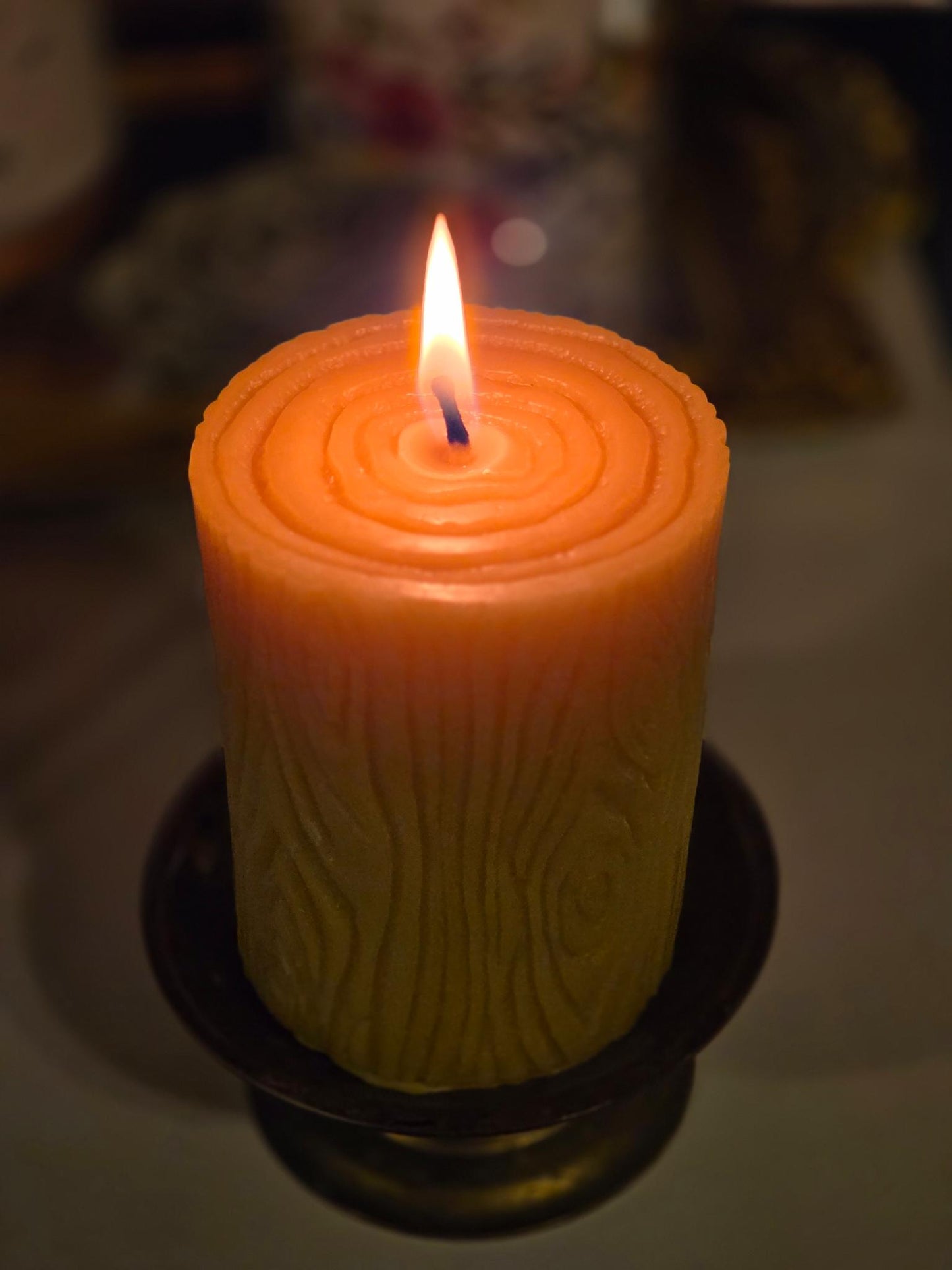 Carpenter's Pillar | Woodgrain Beeswax Candle