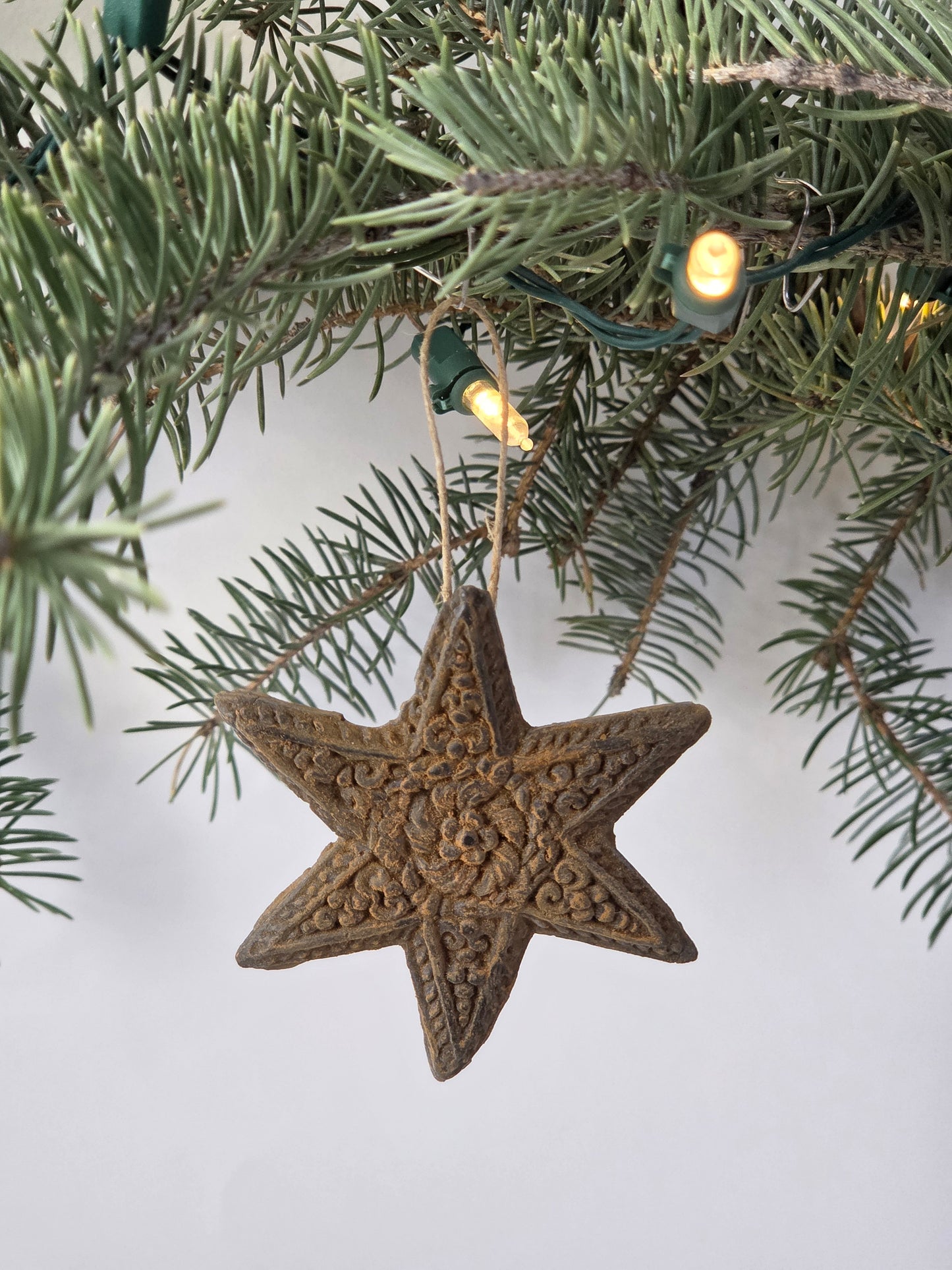 Springerele Star | Beeswax Ornament