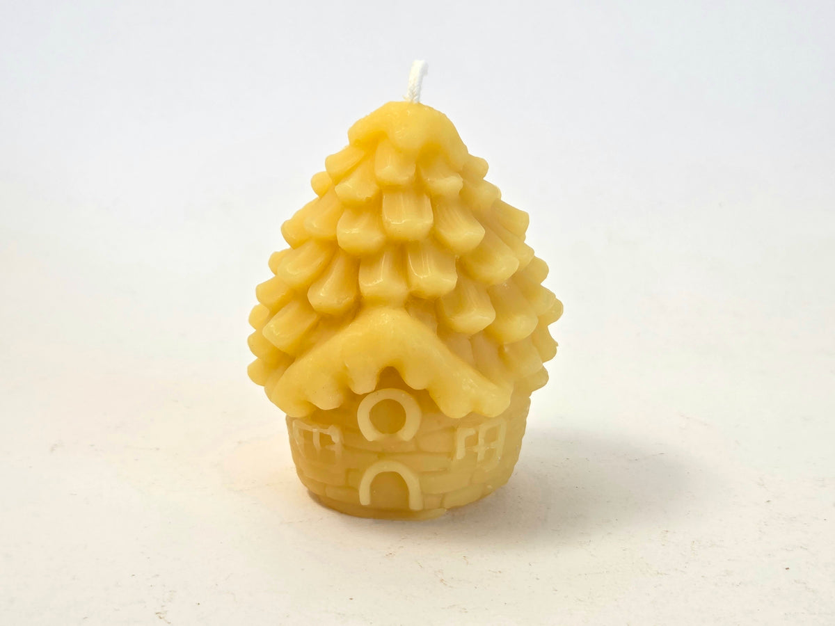 Pinecone House | Beeswax Candle