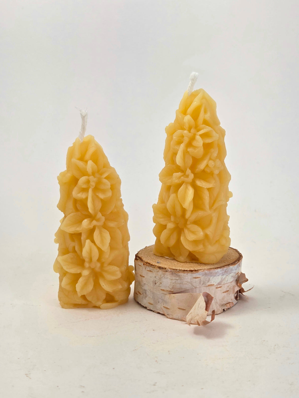 Poinsettia Mini Cone | Beeswax Candle
