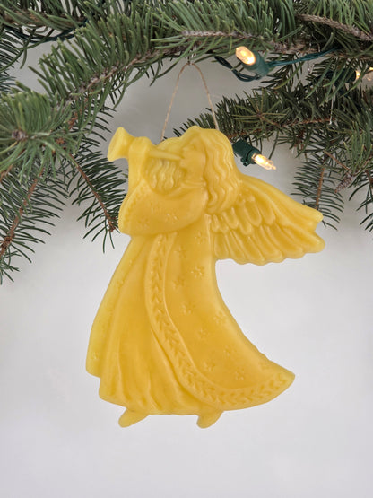Trumpeting Angel | Beeswax Ornament