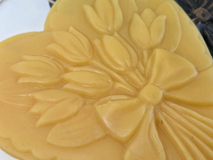 Tulip Bouquet Heart | Beeswax Ornament