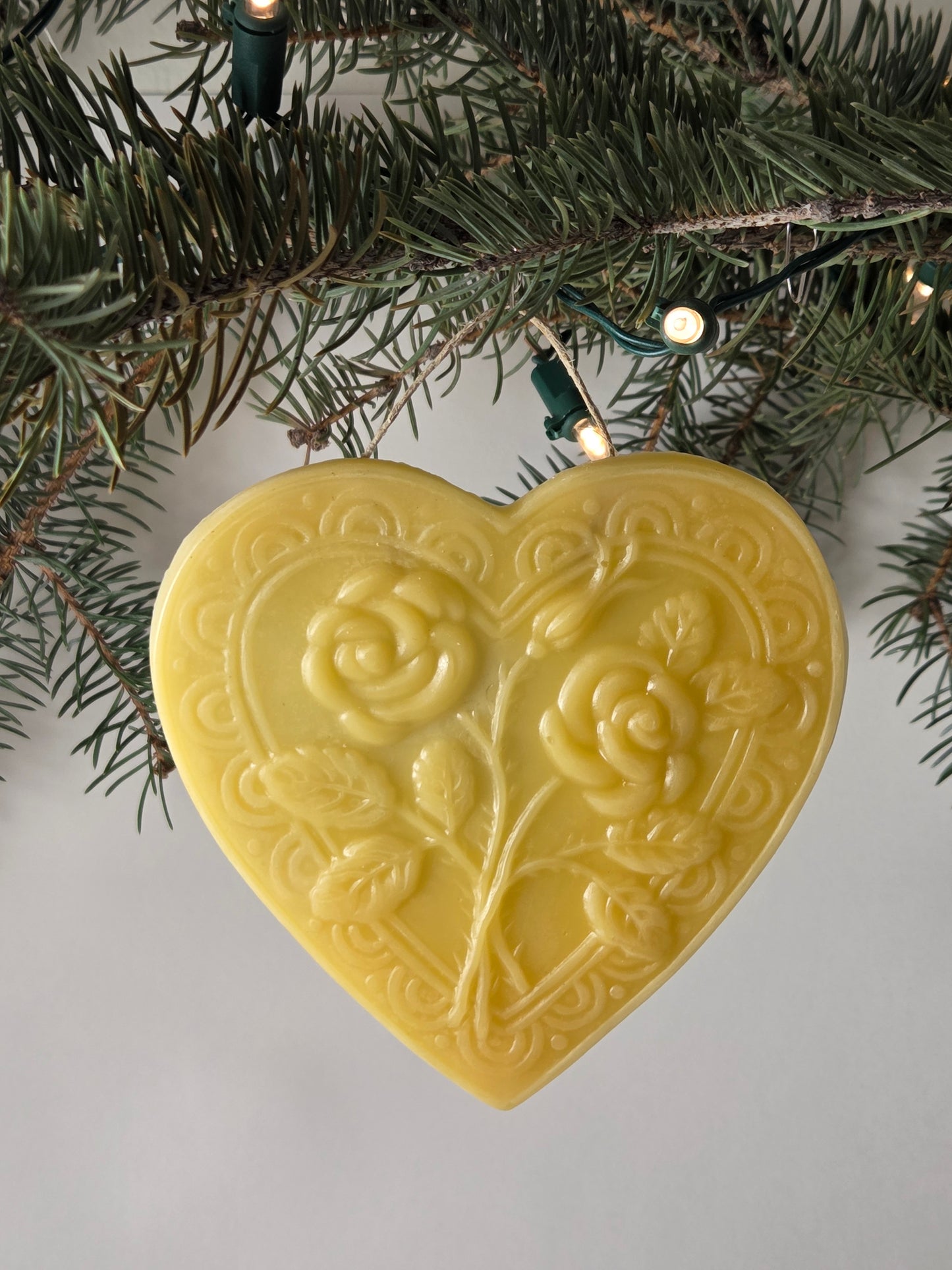 Heirloom Roses Heart | Beeswax Ornament