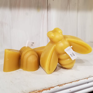 Busy Bee Beeswax Candle