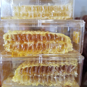 Honeycomb - Cut comb honey