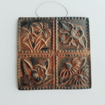 Laura's Pressed Flowers | Beeswax Ornament