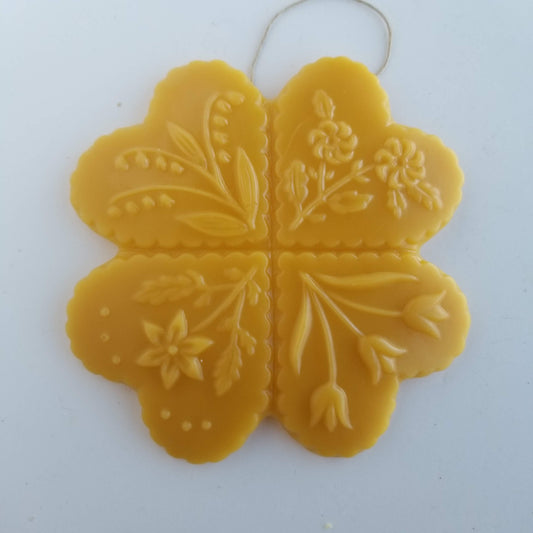 Prairie Wildflowers Ornament - Yellow Beeswax