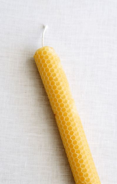Rolled Honeycomb Beeswax Candles