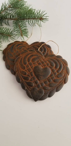 A Quilters Patient Heart - Antiqued Cinnamon Beeswax Ornament