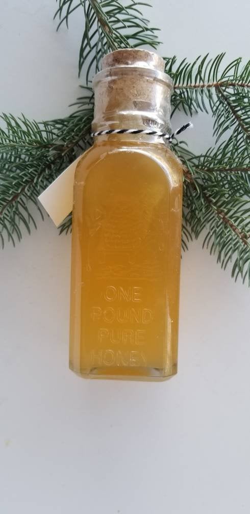 1 lb Raw Honey in Muth Cork Top Jar