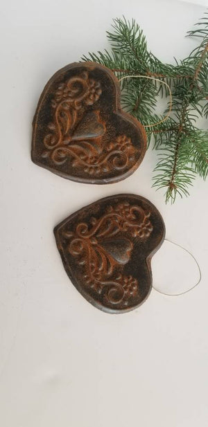 Be still my heart - Antiqued Cinnamon Beeswax Ornament
