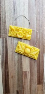 Scottish Thistle and Flower Ornaments - Yellow Beeswax
