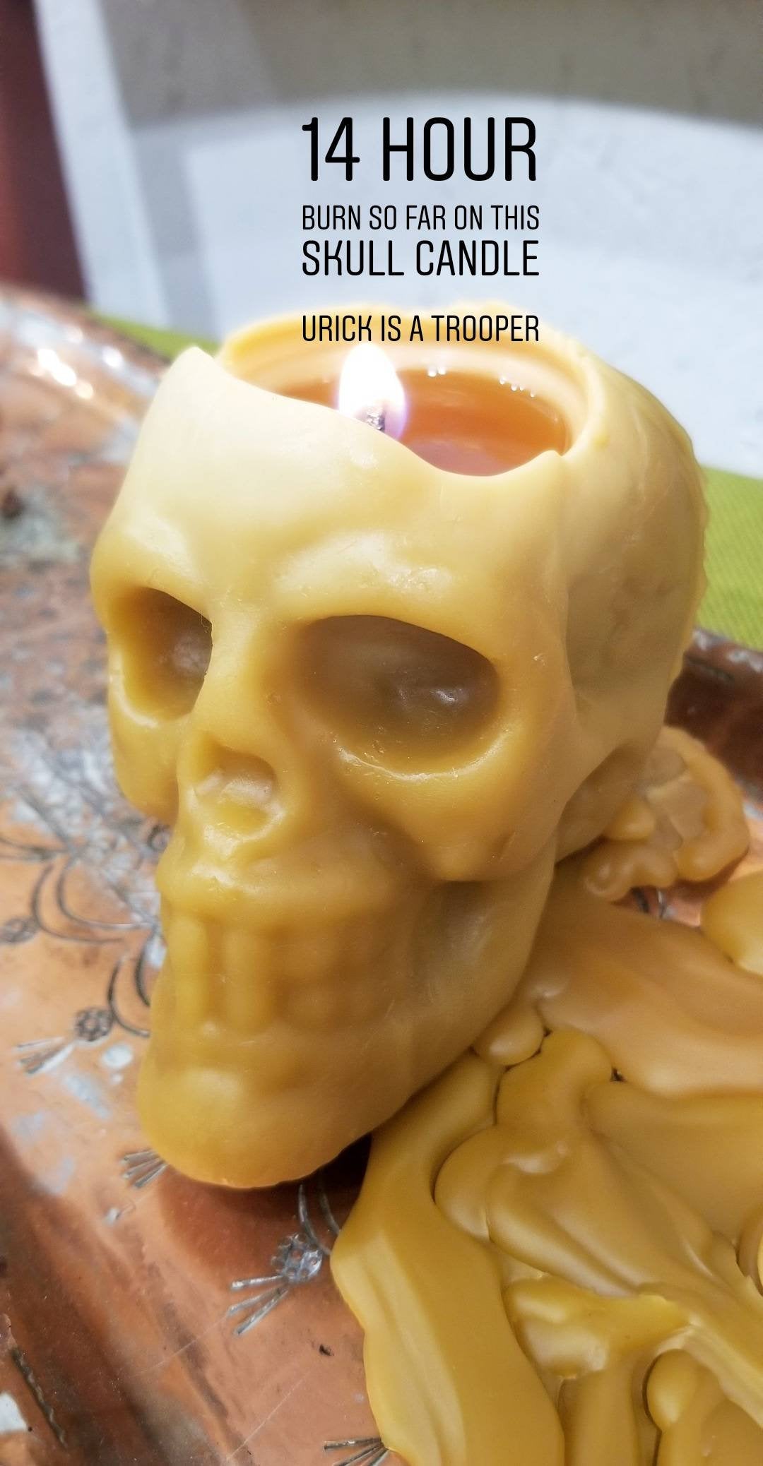 Shakespeare's Yorick skull- Beeswax Candle